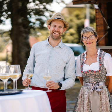 Feierliche Agape direkt im Anschluss an Kirche oder Standesamt