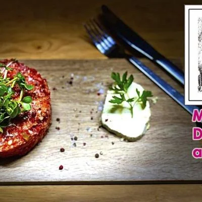 Zartes Beef Tartare in der Buschenschank von Weinbau Eschlböck 
