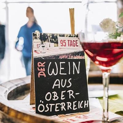 Sortiment Der Wein Aus OO