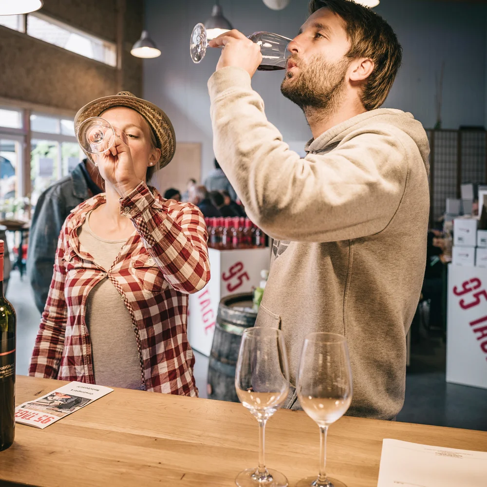 Verkosten am Hof von Weinbau Eschlböck in Hörsching